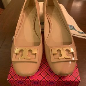 Tory Burch GiGi Pump Size 7 Never Worn